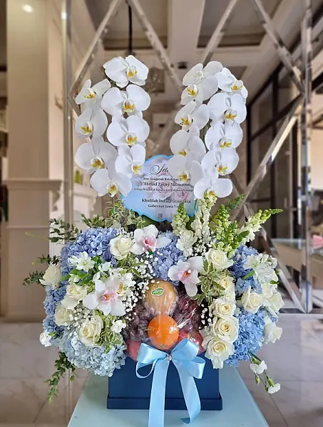 Fruit & Cake Flowers